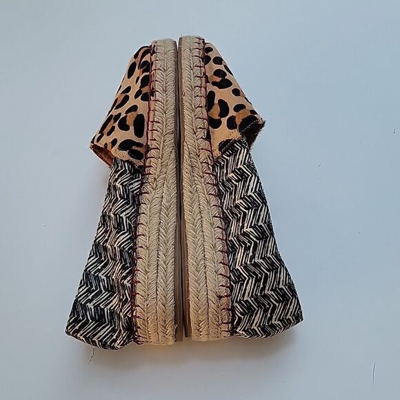 10 SOFT SURROUNDINGS ANIMAL PRINT LEOPARD ROPE ESPADRILLE SLIP ON SHOES - Picture 4 of 12